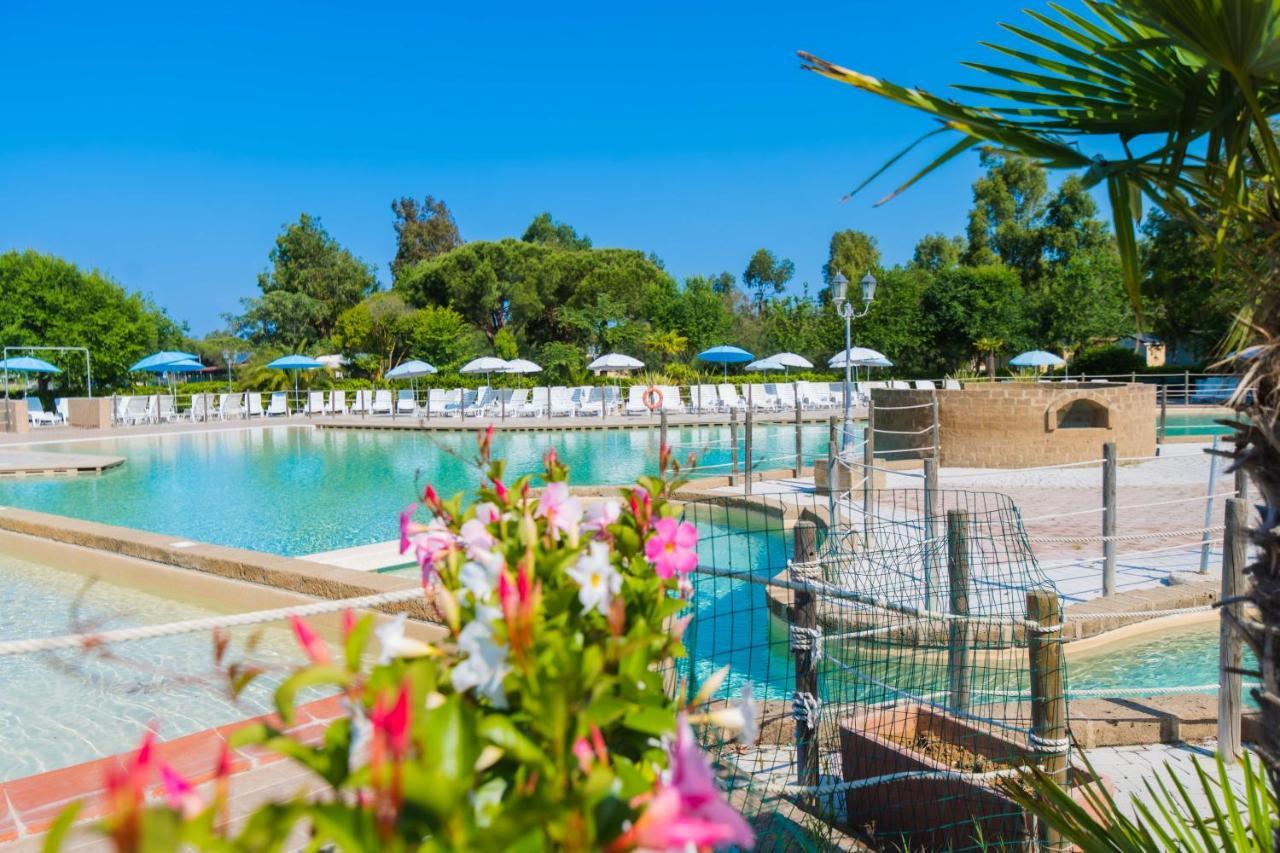 Camping Le Palme Marina Di Bibbona Exterior foto