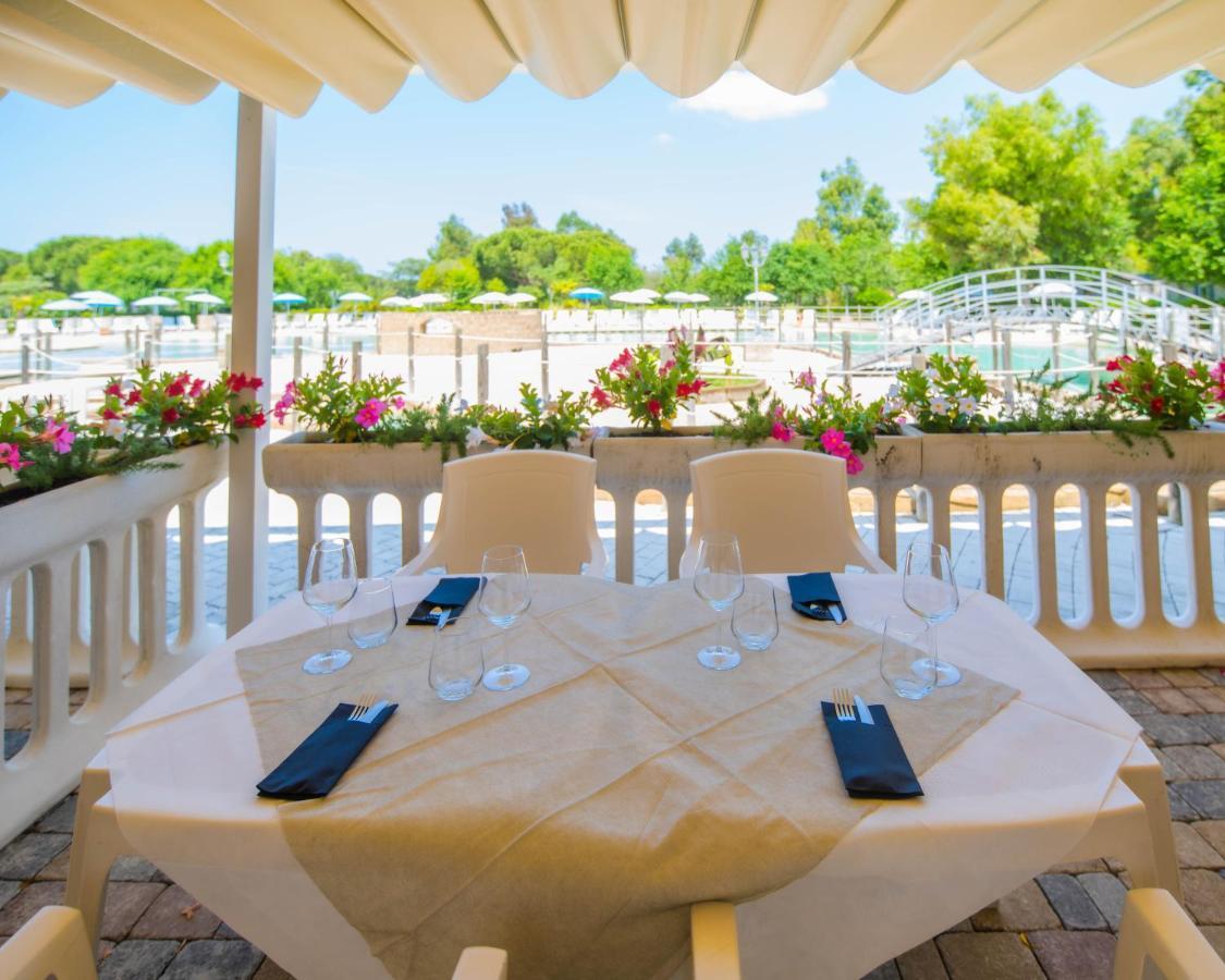 Camping Le Palme Marina Di Bibbona Exterior foto