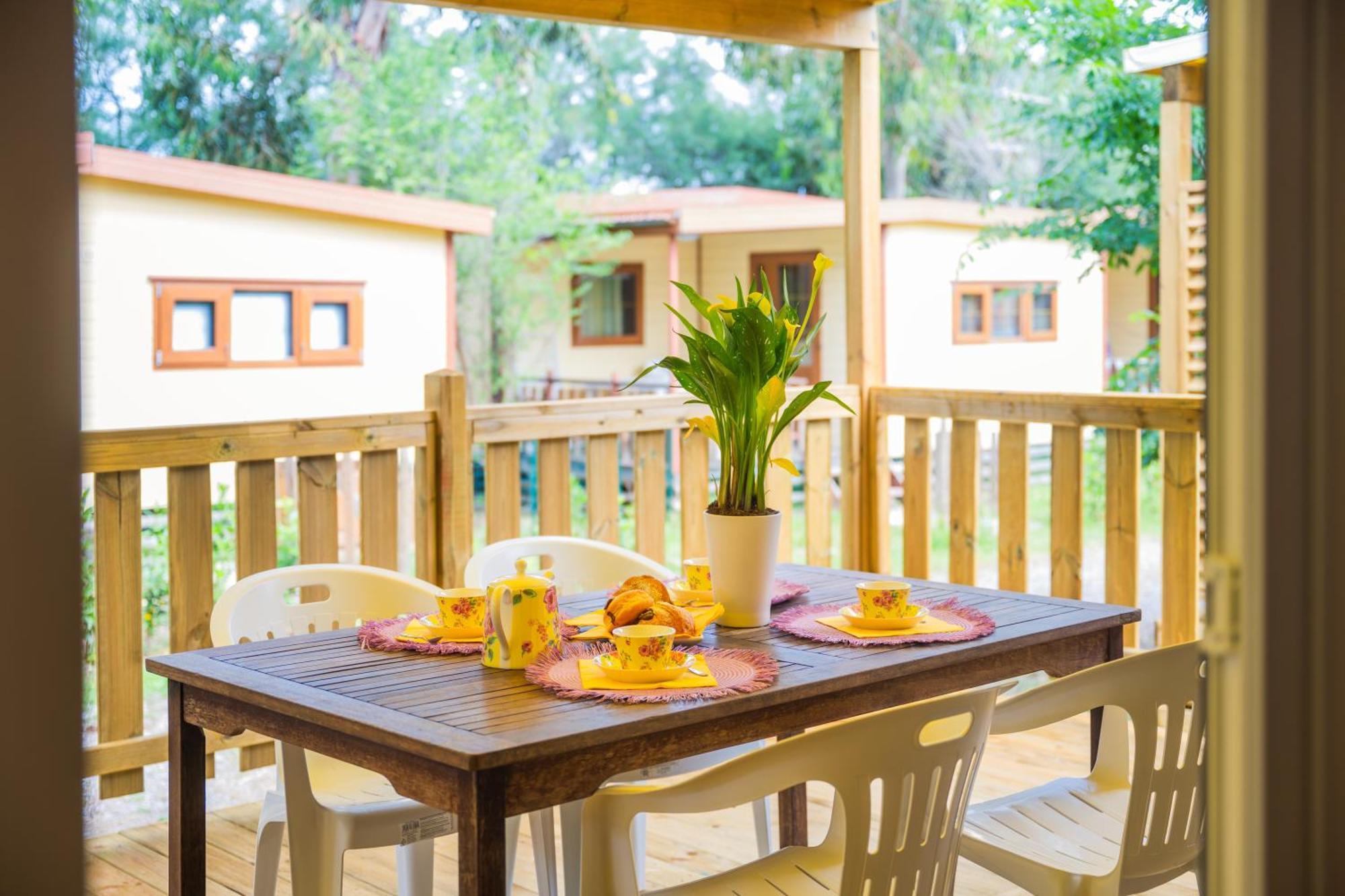Camping Le Palme Marina Di Bibbona Exterior foto
